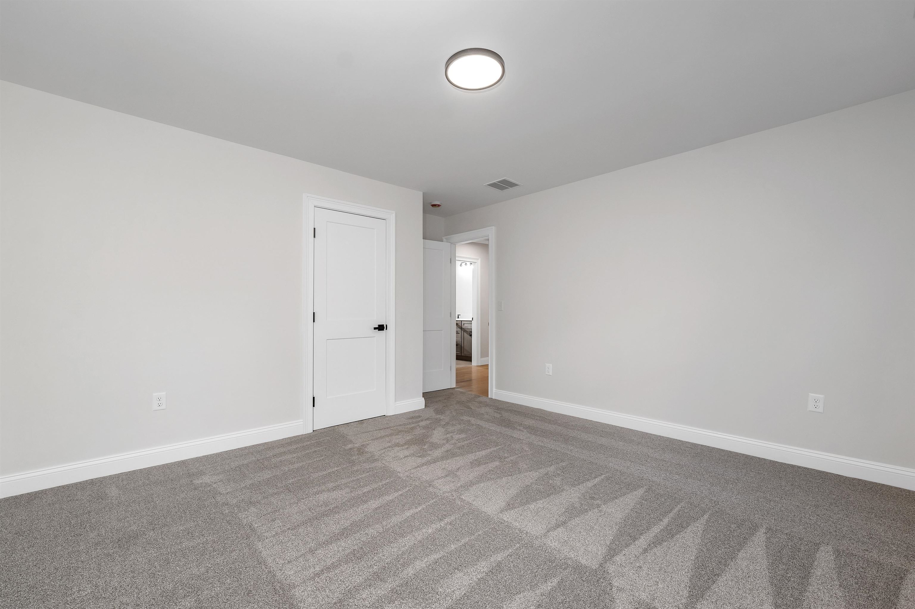 127 Kaime Road Chichester, NH 03258 - Photo 34 of 53