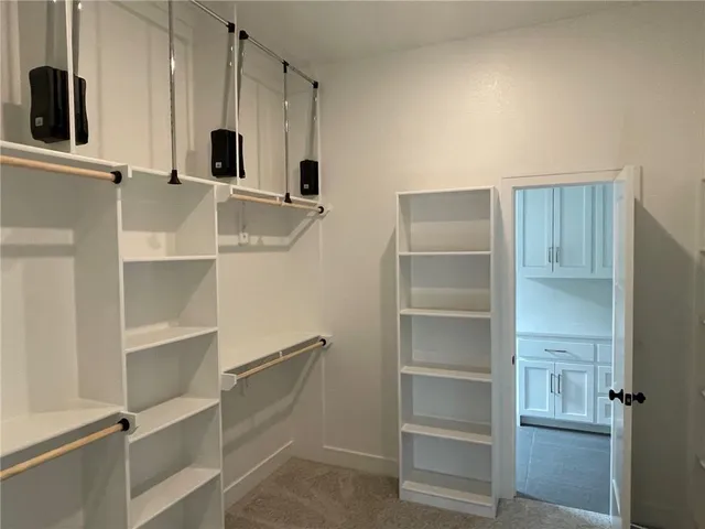 $800,000 | 7115 Richards Drive, Shawnee, KS 66216