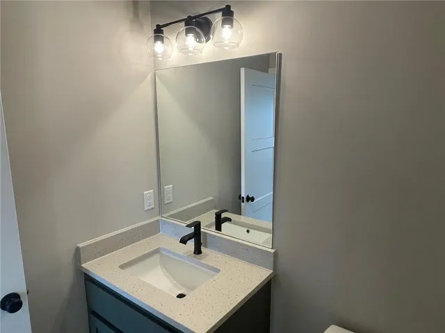 $800,000 | 7115 Richards Drive, Shawnee, KS 66216