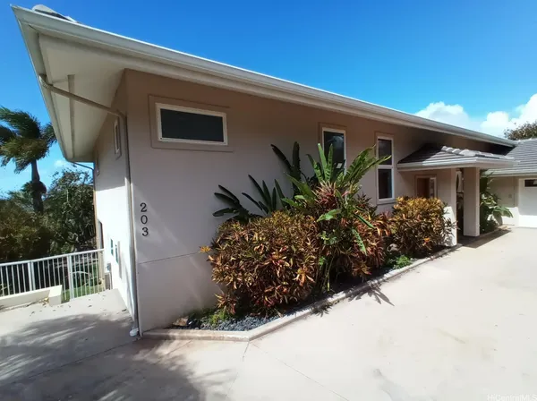 $8,000 | 203 Heleuma Place, Kihei, HI 96753
