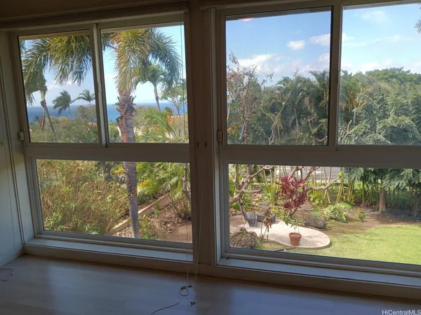 $8,000 | 203 Heleuma Place, Kihei, HI 96753