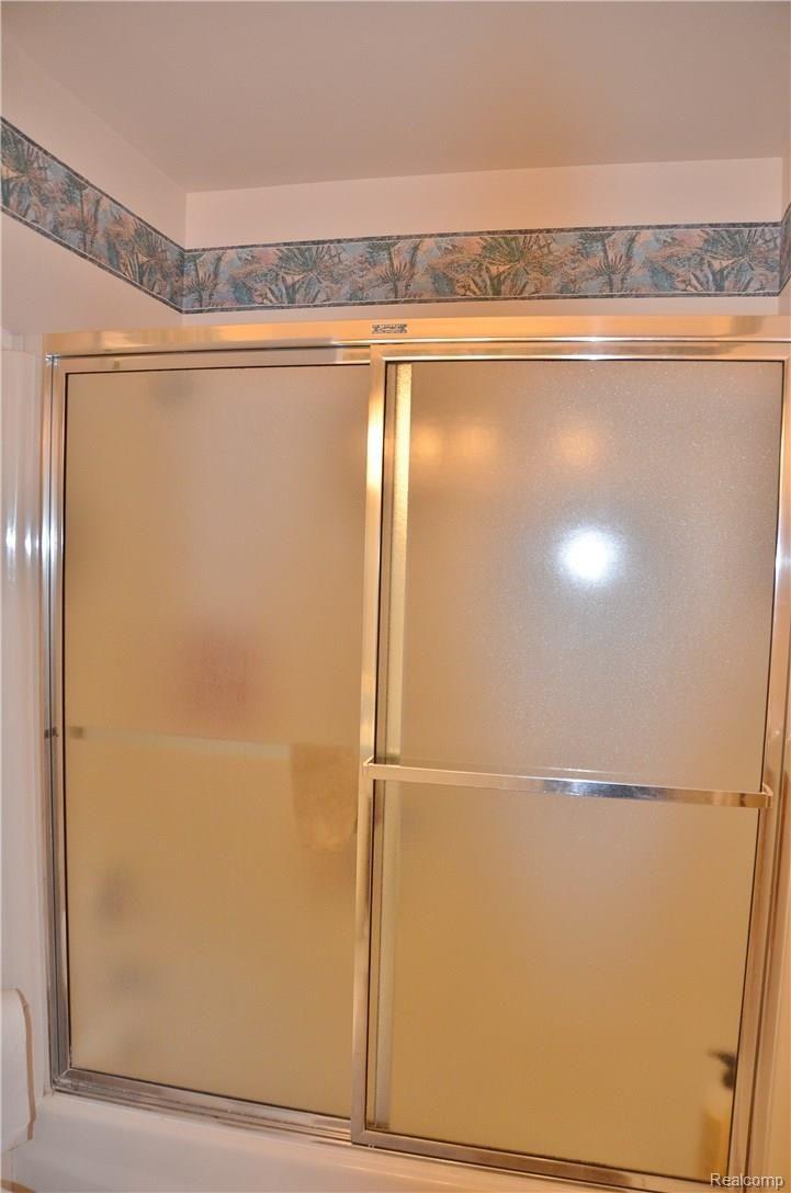 9259 Anderson Road Grosse Ile, MI 48138 - Photo 22 of 35 DSC_2708.JPG
