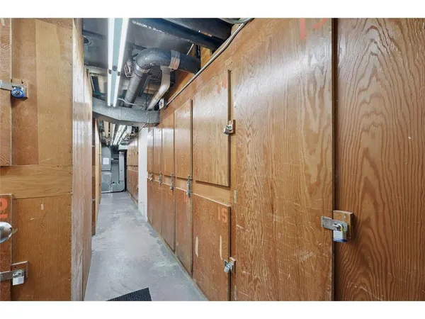 $80,000 | 26 West 10th Street, Unit 1005, St. Paul, MN 55102