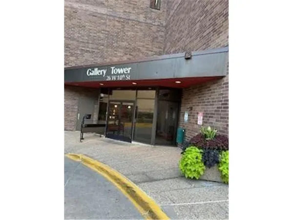 $80,000 | 26 West 10th Street, Unit 1005, St. Paul, MN 55102