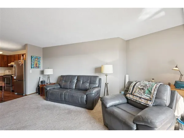 $80,000 | 26 West 10th Street, Unit 1005, St. Paul, MN 55102