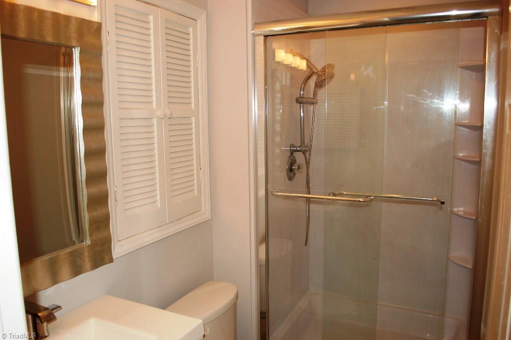 3203 Cypress Park Road, Unit D Greensboro, NC 27407 - Photo 6 of 10