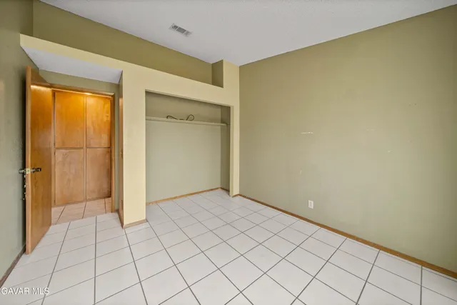 $400,000 | 11061 East Ave R 6, Littlerock, CA 93543