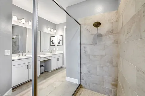 $1,100,000 | 15653 Triesta Lane, Naples, FL 34114