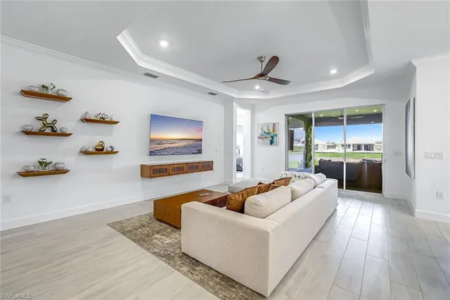 $1,100,000 | 15653 Triesta Lane, Naples, FL 34114