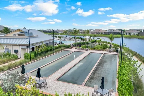 $1,100,000 | 15653 Triesta Lane, Naples, FL 34114