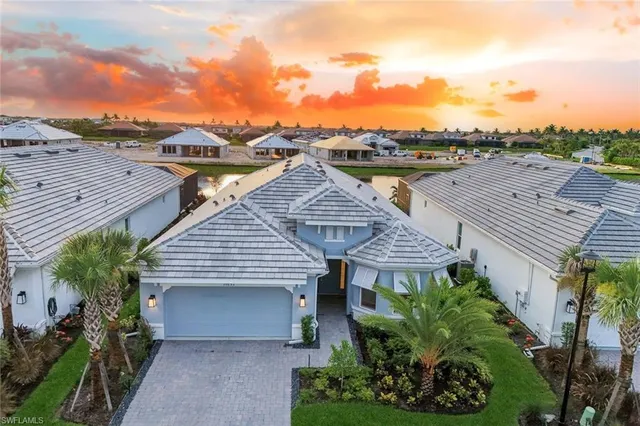 $1,100,000 | 15653 Triesta Lane, Naples, FL 34114