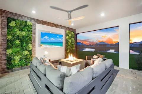 $1,100,000 | 15653 Triesta Lane, Naples, FL 34114