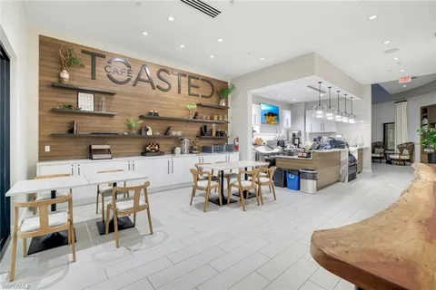 $1,100,000 | 15653 Triesta Lane, Naples, FL 34114