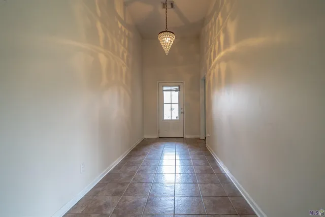 $240,000 | 40441 Fitzgerald Drive, Darrow, LA 70725