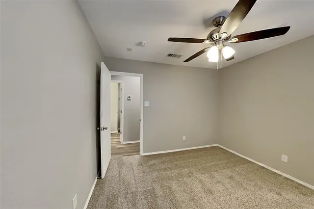$2,100 | 708 Creekview Drive, Burleson, TX 76028