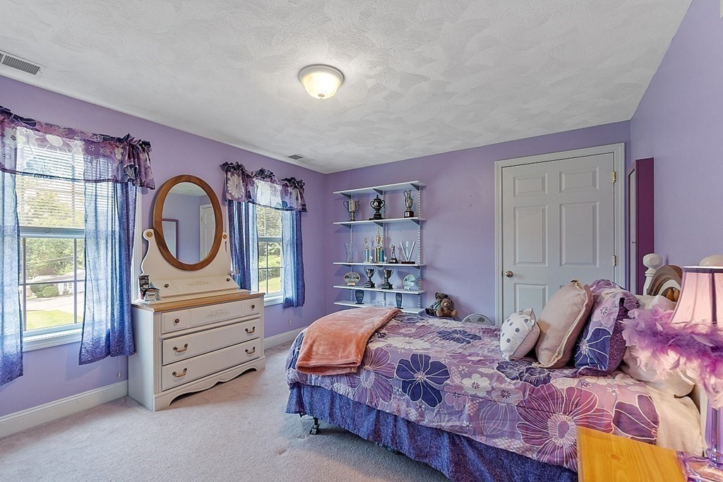 483 Hollis Road Lunenburg, MA 01462 - Photo 23 of 40 Gallery Image 23