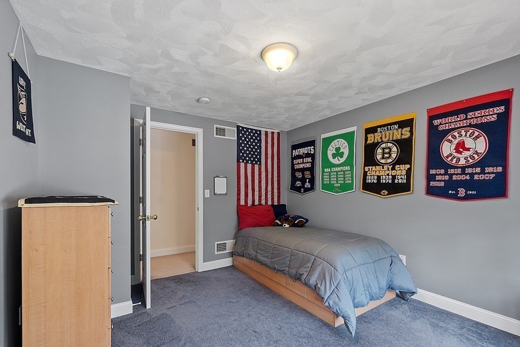 483 Hollis Road Lunenburg, MA 01462 - Photo 24 of 40 Gallery Image 24