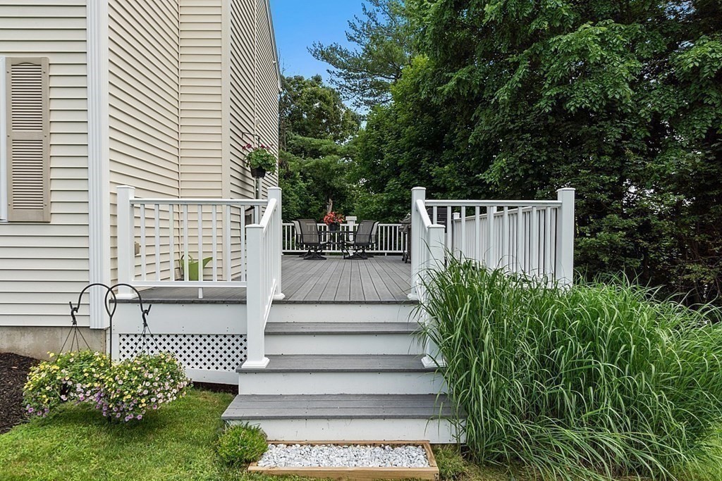 483 Hollis Road Lunenburg, MA 01462 - Photo 29 of 40 Gallery Image 29