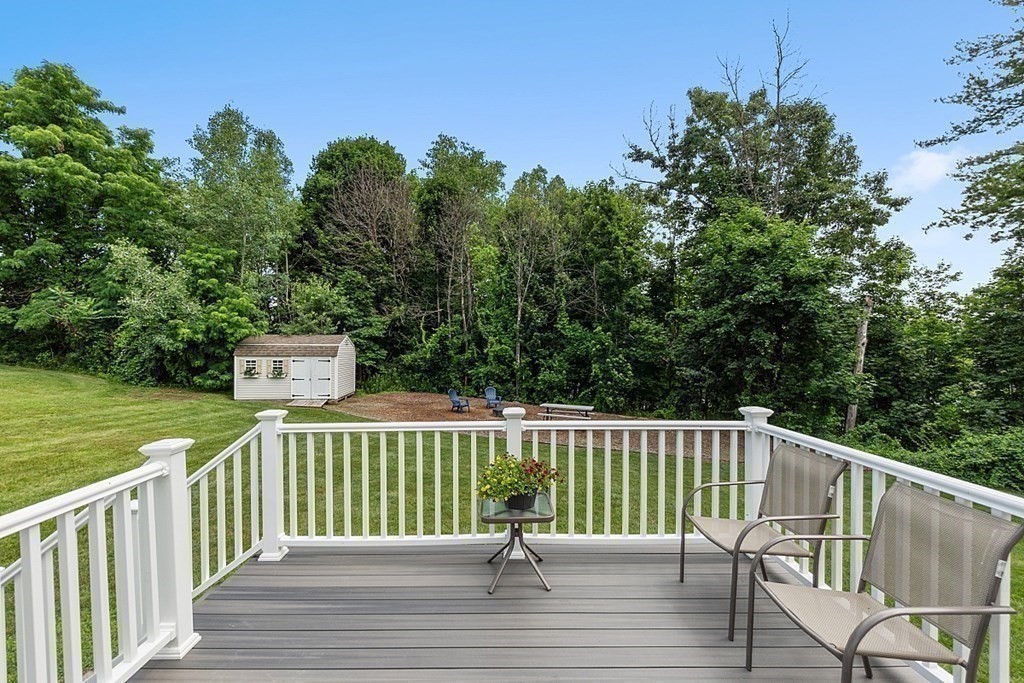 483 Hollis Road Lunenburg, MA 01462 - Photo 31 of 40 Gallery Image 31