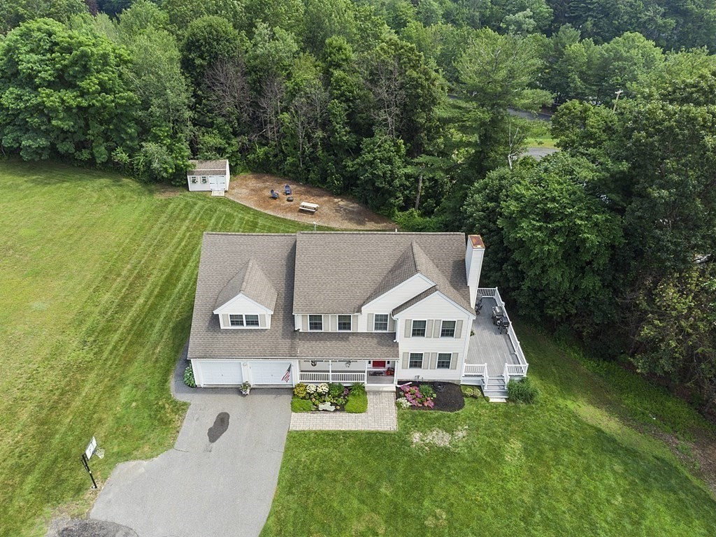 483 Hollis Road Lunenburg, MA 01462 - Photo 5 of 40 Gallery Image 5