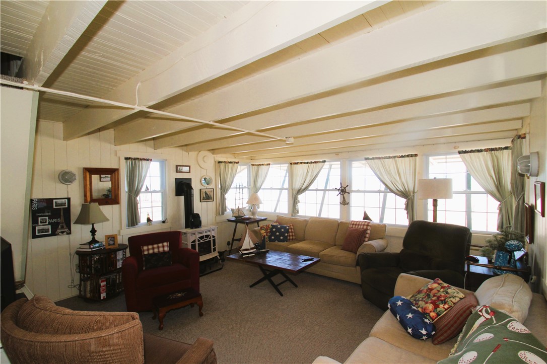 13202 Park Road Carlton, NY 14571 - Photo 25 of 50 Awesome Lake Facing Living Room with Stunning Wate