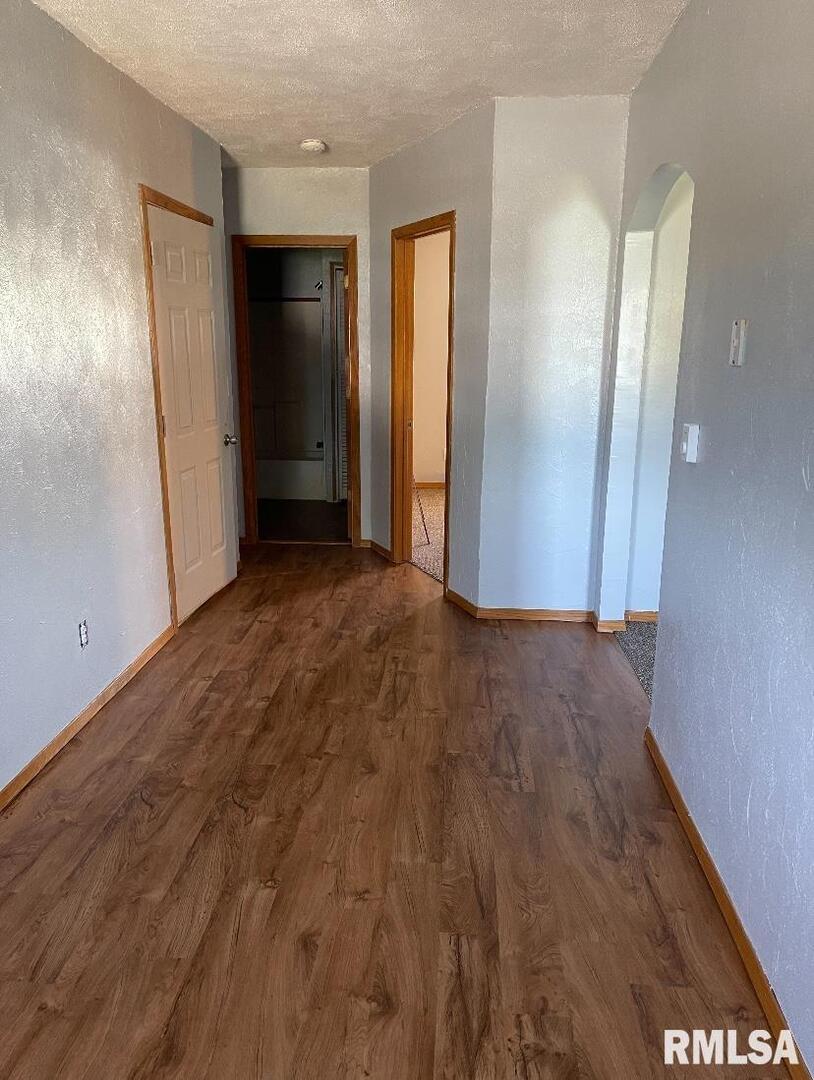 501 Southwest 3rd Street Aledo, IL 61231 - Photo 10 of 27