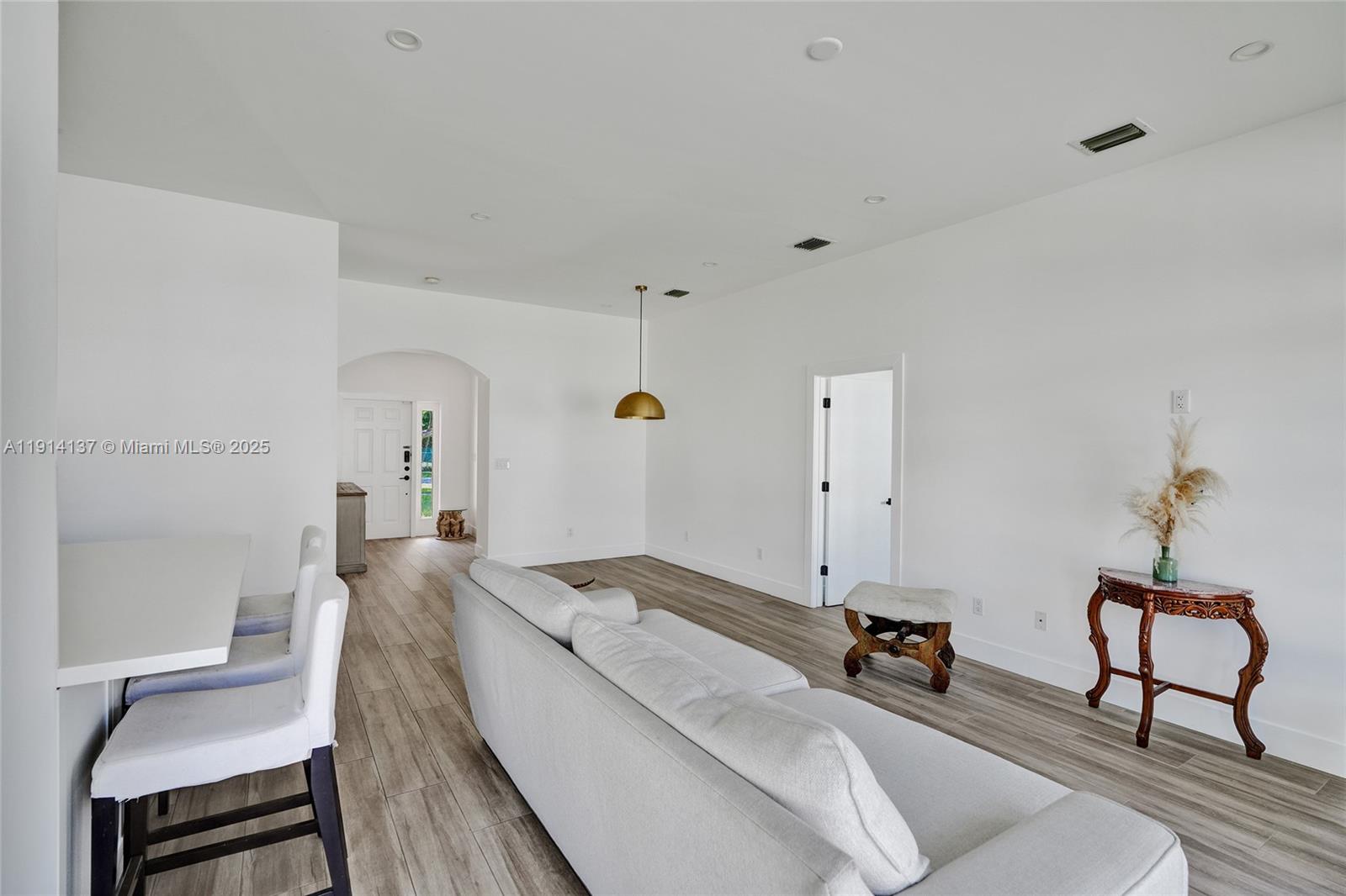 8371 Southwest 122nd Street Miami, FL 33156 - Photo 27 of 39 a living room with furniture