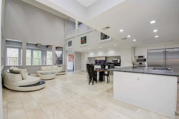 $6,099 | 2 Woodstone Street, Houston, TX 77024