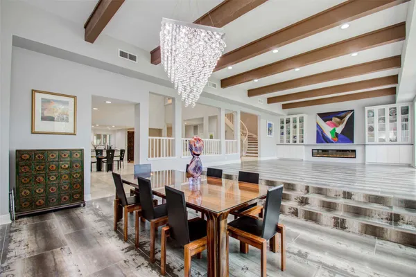 $6,099 | 2 Woodstone Street, Houston, TX 77024