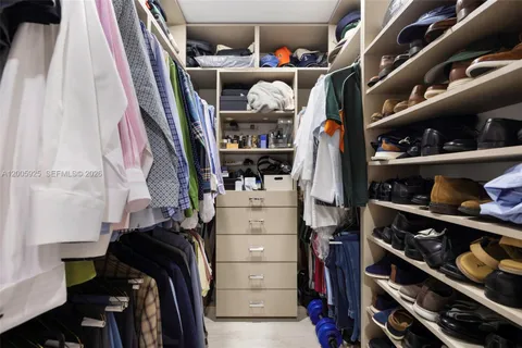 $2,695,000 | 8841 Southwest 103rd Street, Miami, FL 33176