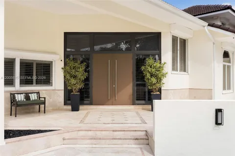 $2,695,000 | 8841 Southwest 103rd Street, Miami, FL 33176