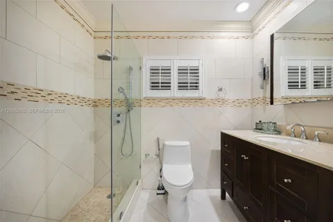 $2,695,000 | 8841 Southwest 103rd Street, Miami, FL 33176