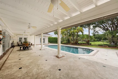 $2,695,000 | 8841 Southwest 103rd Street, Miami, FL 33176