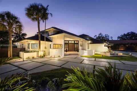 $2,695,000 | 8841 Southwest 103rd Street, Miami, FL 33176