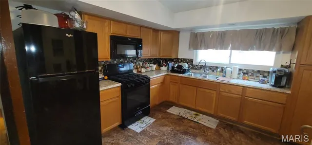 $139,900 | 9926 Cambria Drive, Moline Acres, MO 63136