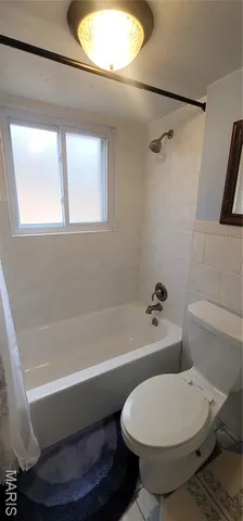 $139,900 | 9926 Cambria Drive, Moline Acres, MO 63136