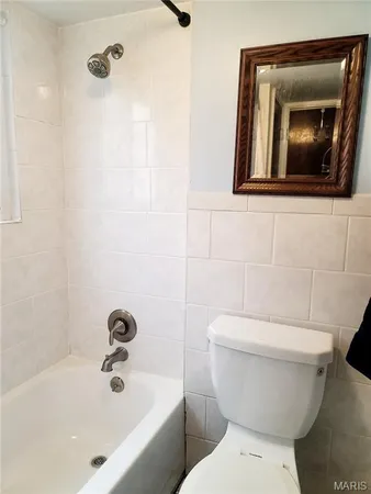 $129,900 | 9926 Cambria Drive, Moline Acres, MO 63136