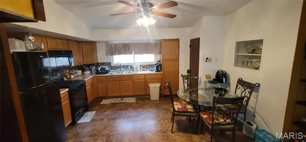 $129,900 | 9926 Cambria Drive, Moline Acres, MO 63136