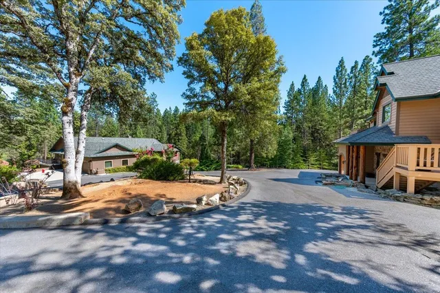 $1,500,000 | 11790 Lowhills Road, Nevada City, CA 95959