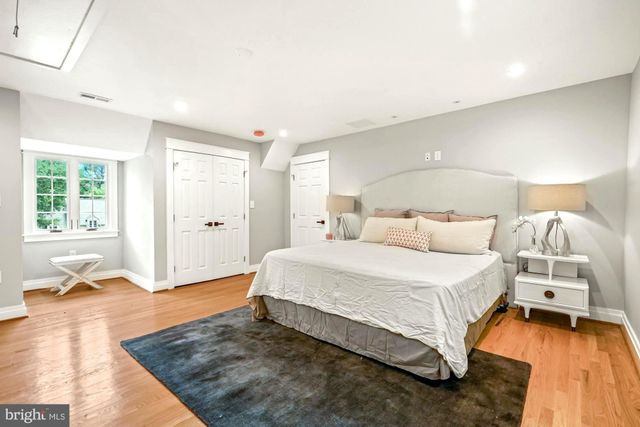 $1,680,000 | 406 Yale Drive, Alexandria, VA 22314