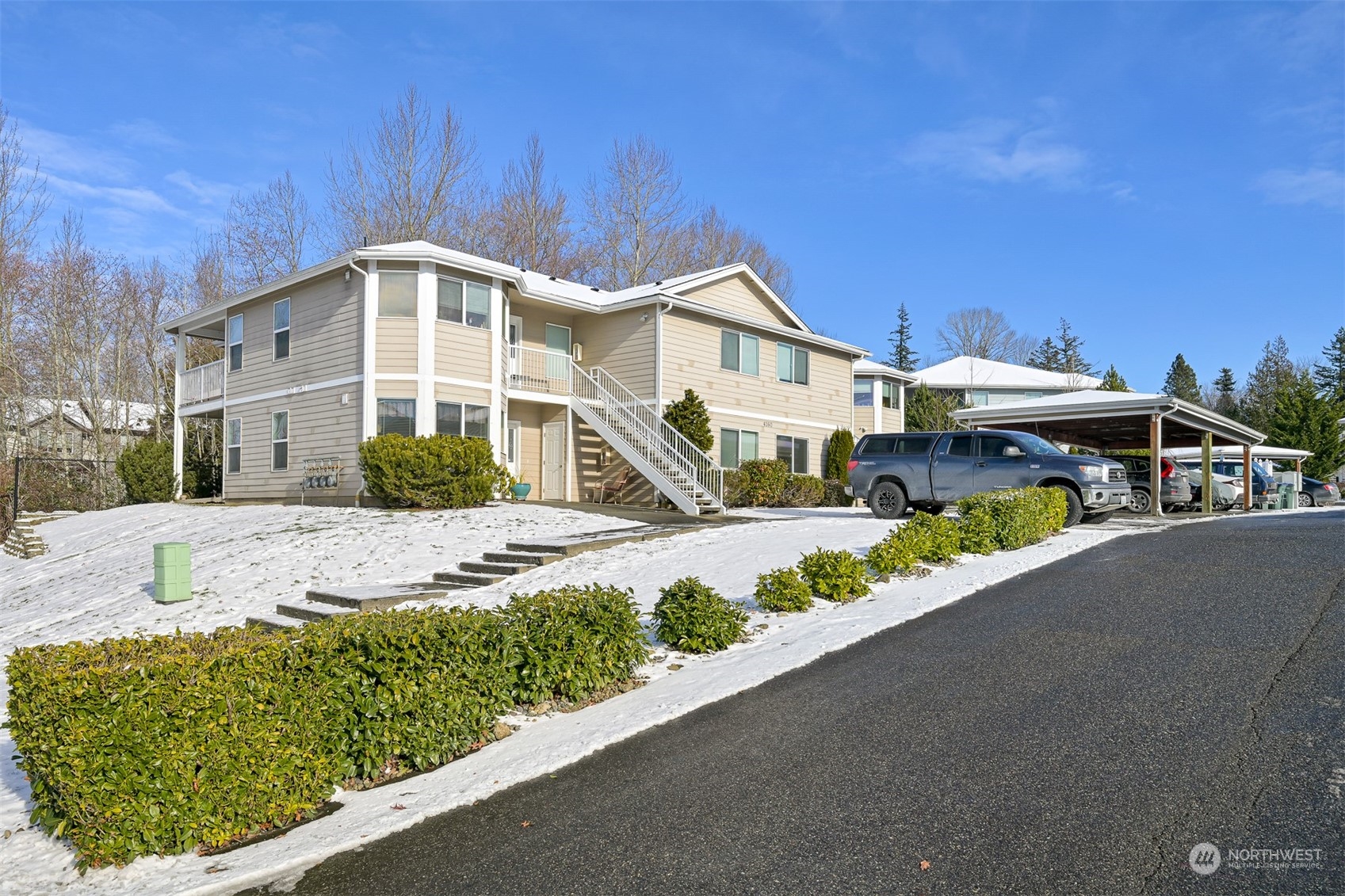 4160 Deemer Road, Unit 102 Bellingham, WA 98226 - Photo 1 of 30 Gallery Image 1