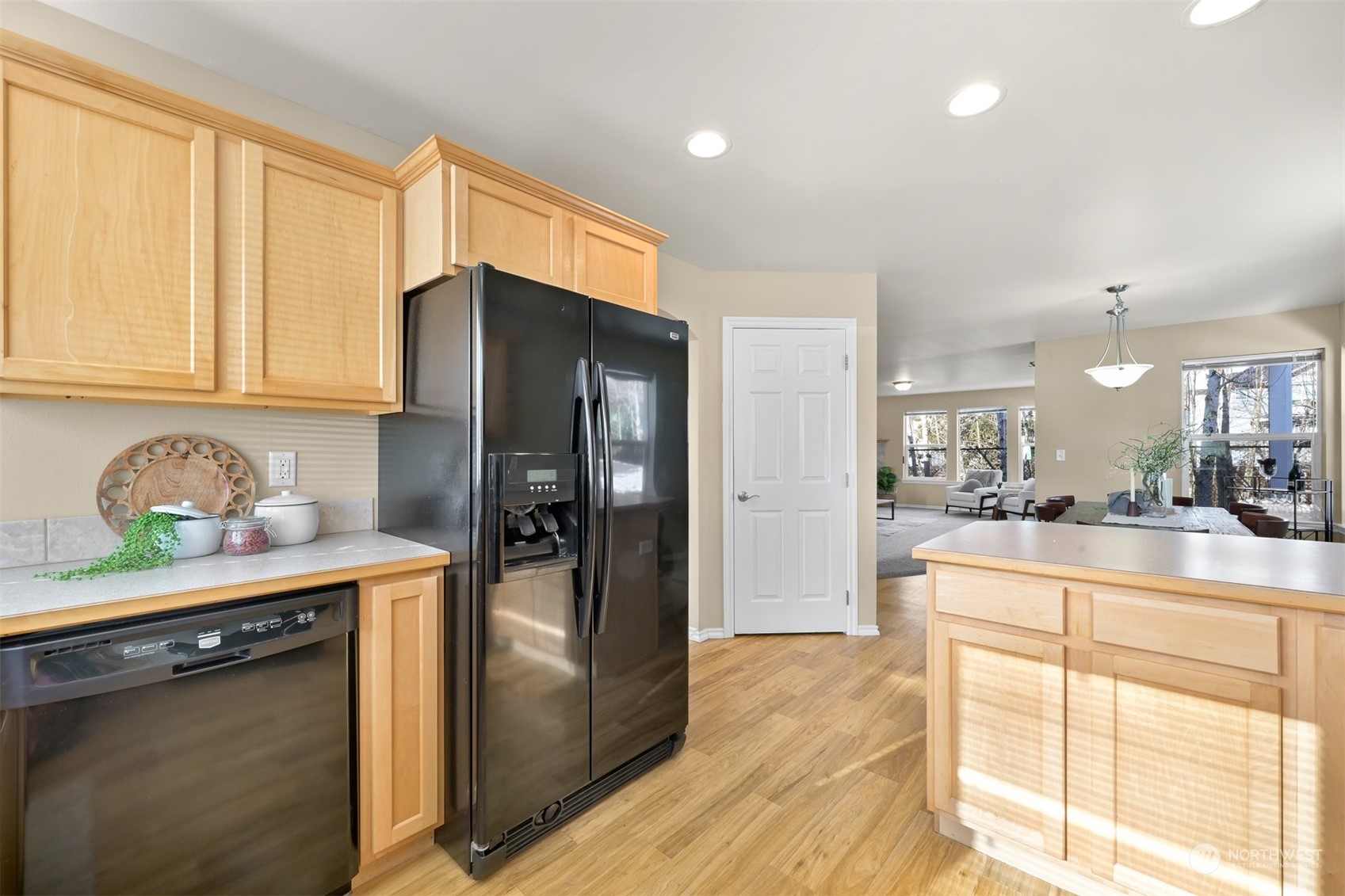 4160 Deemer Road, Unit 102 Bellingham, WA 98226 - Photo 12 of 30 Gallery Image 12