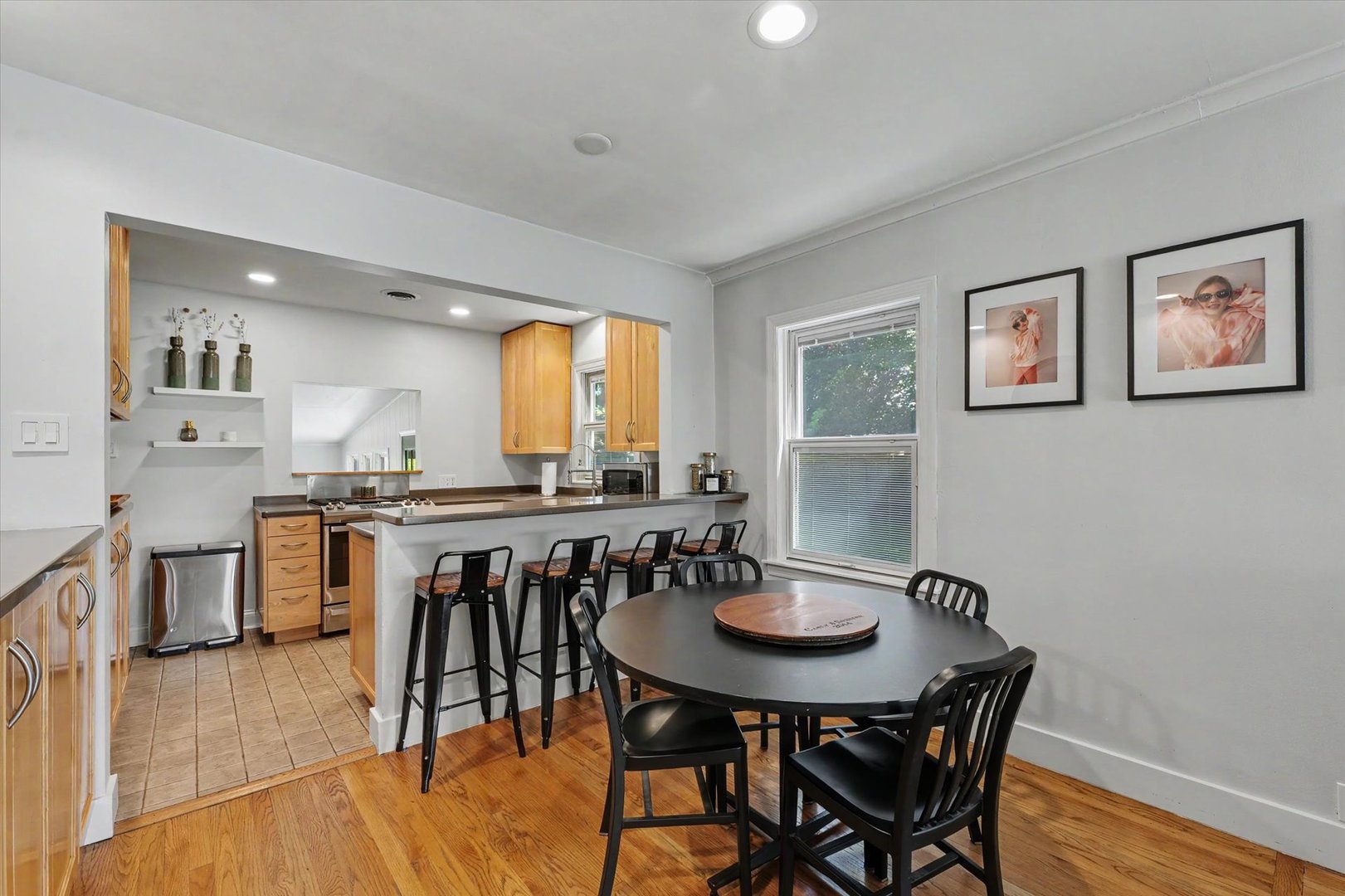 806 South Maple Street Urbana, IL 61801 - Photo 8 of 52