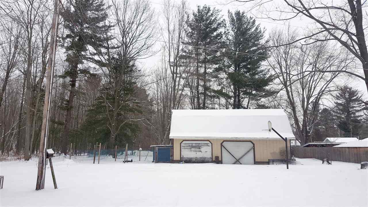 12534 Bell Road Burt, MI 48417 - Photo 5 of 25