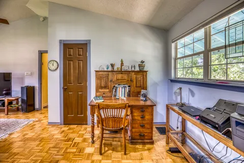 $1,375,000 | 144 Century Lane, Bellville, TX 77418