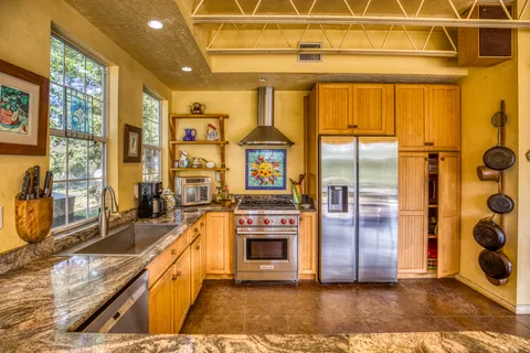 $1,375,000 | 144 Century Lane, Bellville, TX 77418