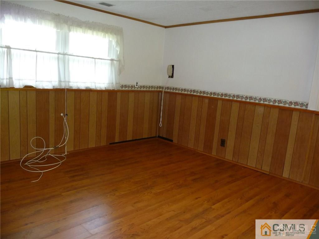 68 Old Stage Road East Brunswick, NJ 08816 - Photo 15 of 22 Gallery Image 15