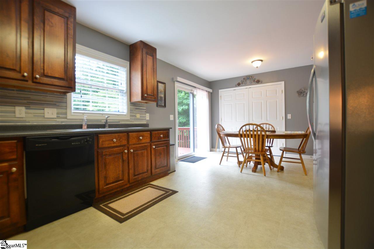 124 State Rd S-23-886 Fountain Inn, SC 29644 - Photo 11 of 22 Gallery Image 11