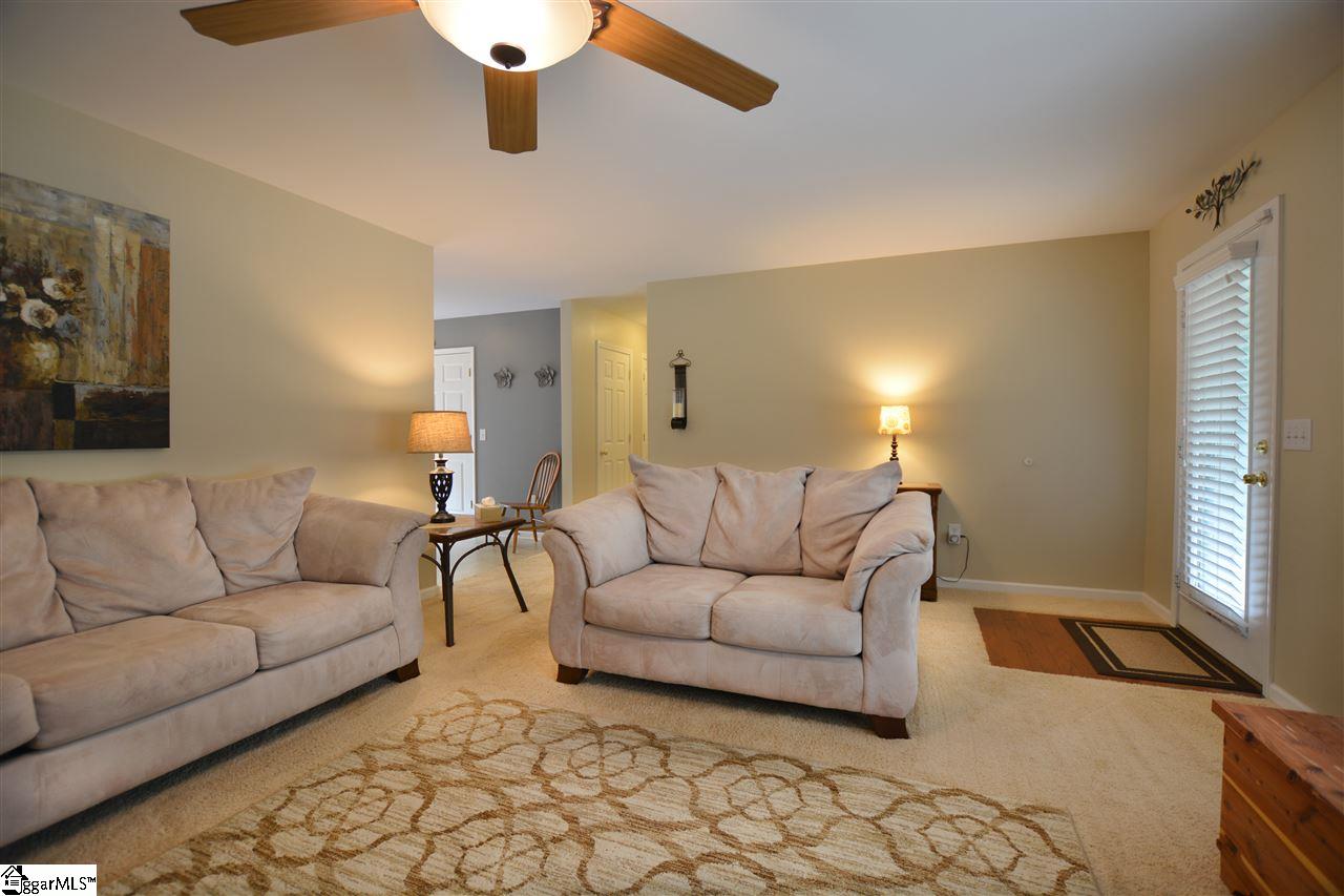 124 State Rd S-23-886 Fountain Inn, SC 29644 - Photo 5 of 22 Gallery Image 5