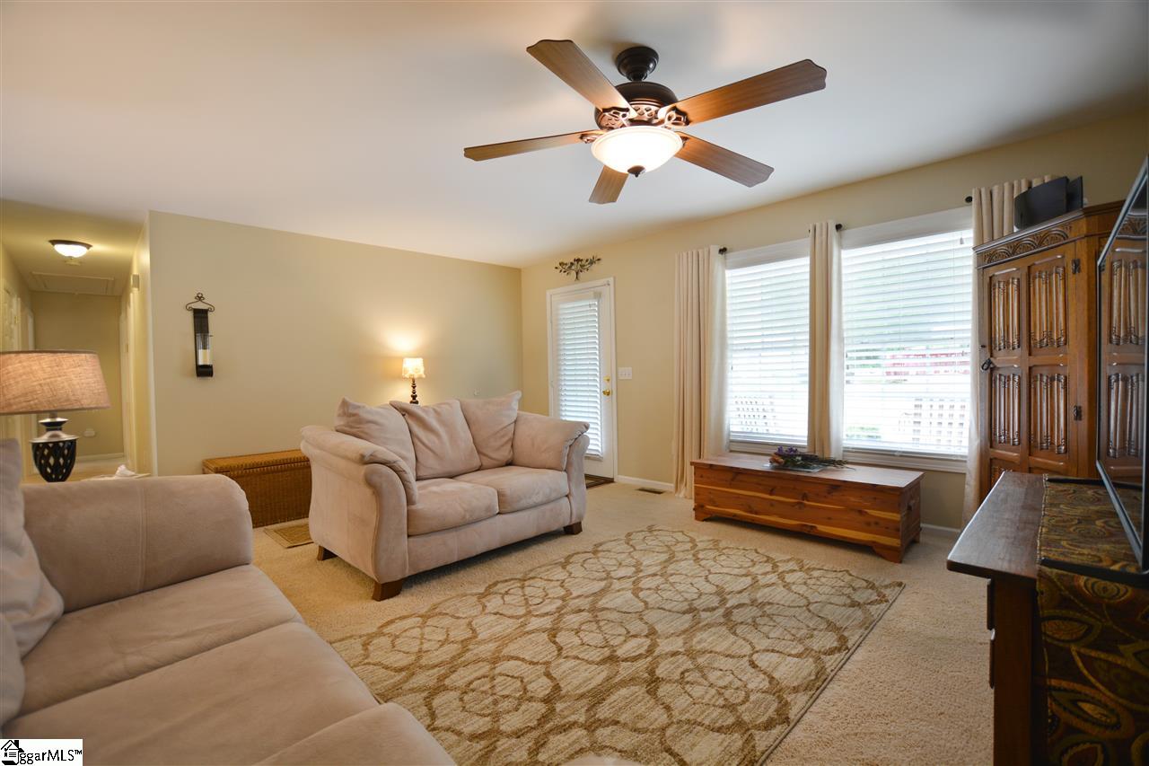 124 State Rd S-23-886 Fountain Inn, SC 29644 - Photo 6 of 22 Gallery Image 6